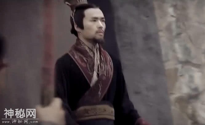 考古专家，在兵马俑发现“两大神器”，解释秦统一六国的原因-1.jpg