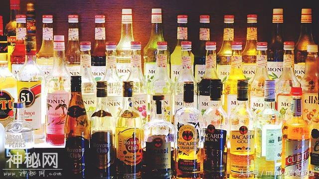 为了今天，我藏了这家酒吧三年-18.jpg