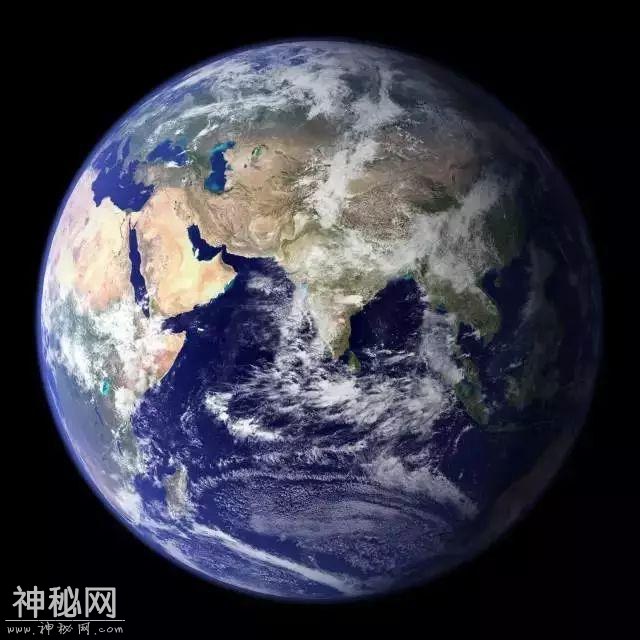 太震撼了！把宇宙138亿年历史压缩成1年：看完怀疑人生-5.jpg