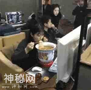 搞笑笑话：谢谢啊，我闺女已经结婚了-2.jpg