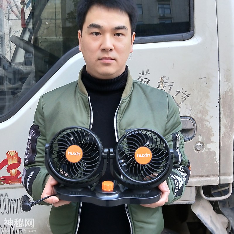 私家车别只知道装倒车影像！18年流行这些“黑科技”，牛犇大气-3.jpg