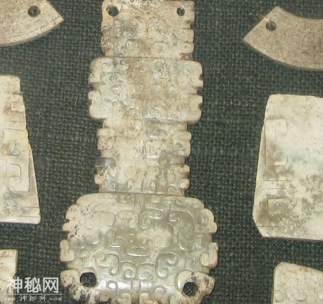 中国汉代顶级玉器高清细节图大赏-20.jpg