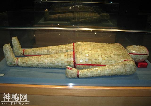 中国汉代顶级玉器高清细节图大赏-24.jpg