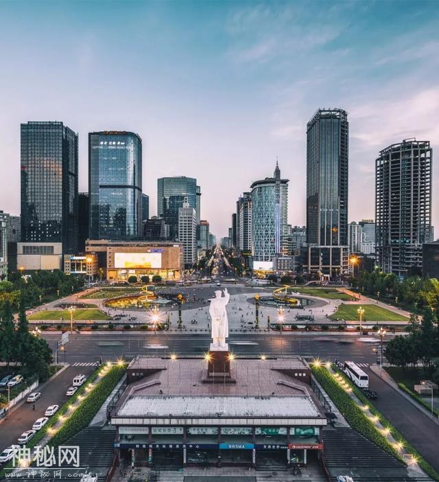 成都之美，不在于这里的春花灿烂，而在于丰富多彩的人文景观-32.jpg