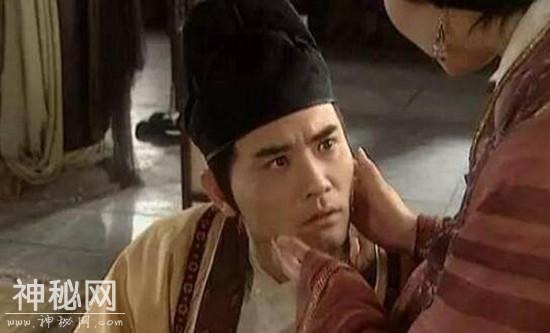考古挖掘法门寺地宫，发现武则天一件物品，揭开她最爱的男人身份-1.jpg