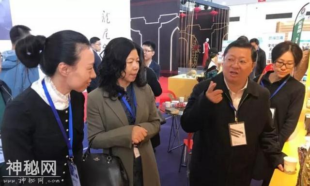 “兴甬风 承民俗”——民和文化携文创产品精彩亮相宁波文博会-10.jpg