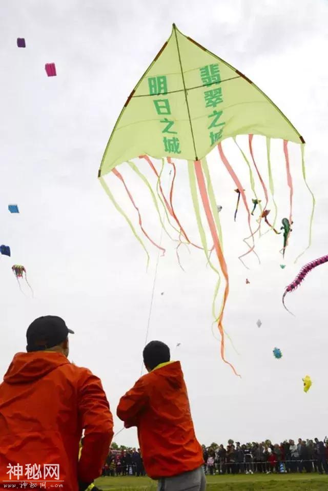 哇咔咔！世界最大的滚地龙风筝在崇州飞升！-6.jpg