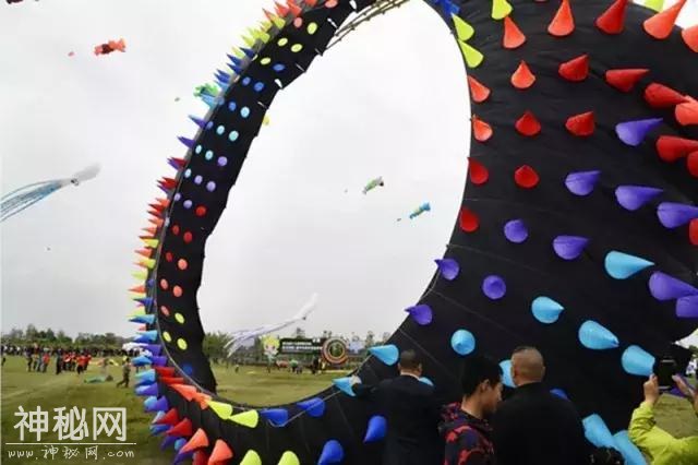 哇咔咔！世界最大的滚地龙风筝在崇州飞升！-16.jpg