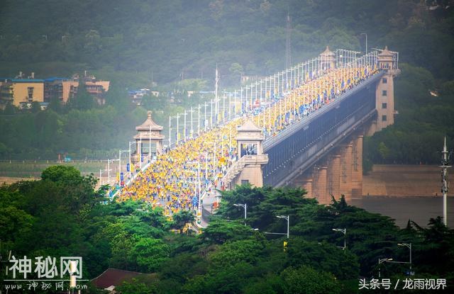 武汉马拉松今日开跑沿线历史人文景点和经典武汉地标美景迷人醉-1.jpg