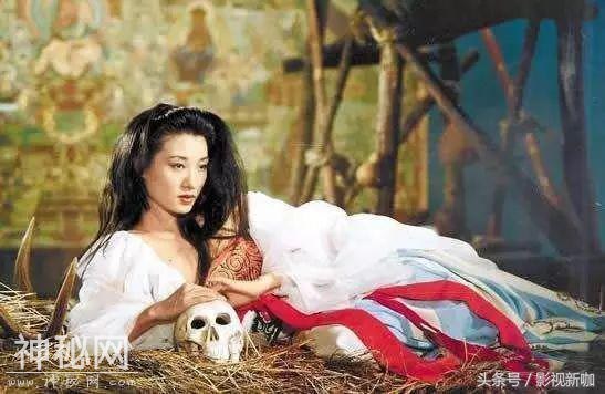 初中都未毕业， 被尔东升赏识一剧封后，今握亿万家产还愿跑龙套-1.jpg