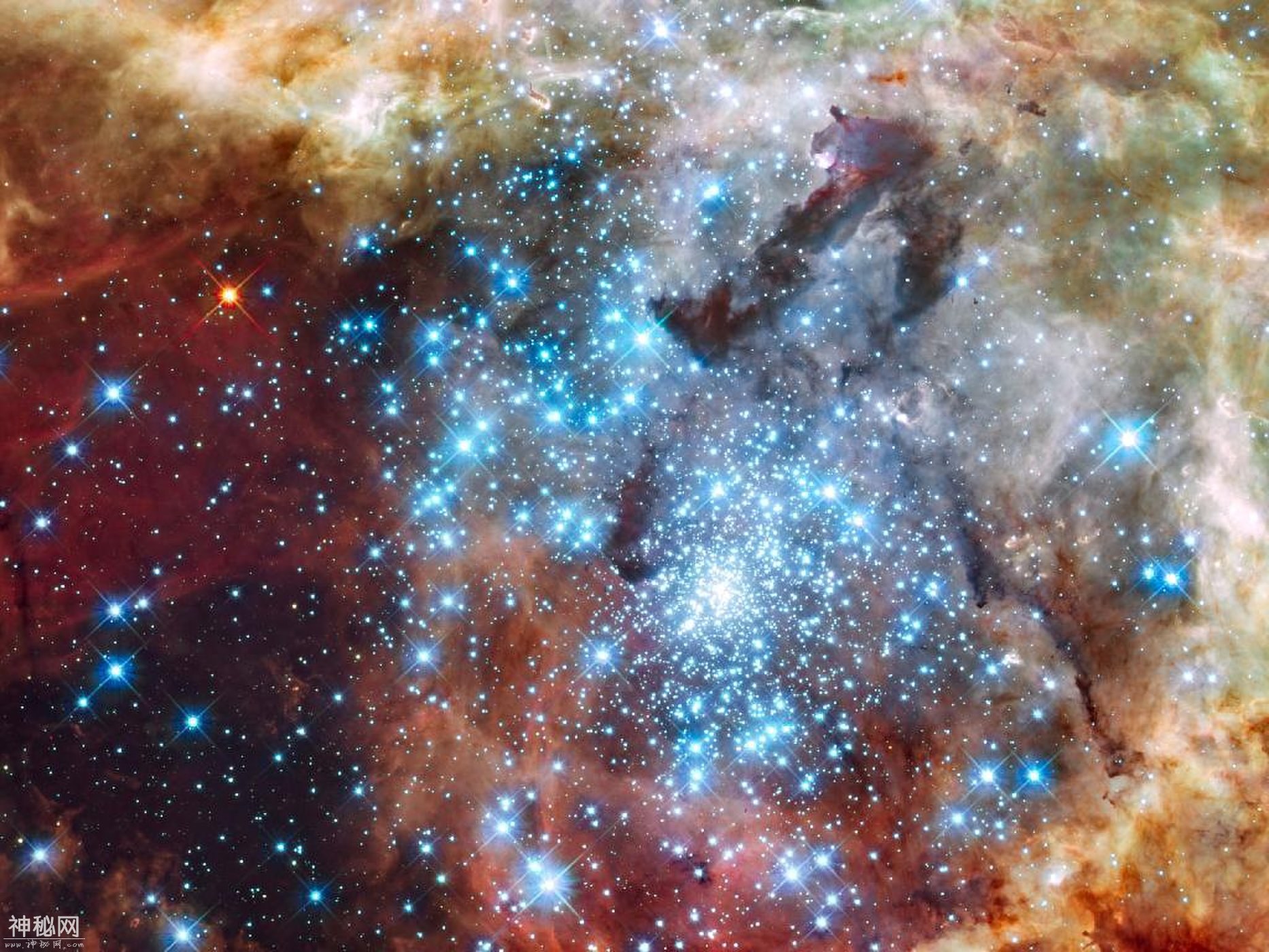 整个宇宙为你闪烁！感受哈勃望远镜眼中的灿烂星海-7.jpg