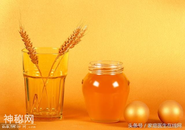 蜂蜜是养生保健佳品，这样吃蜂蜜，大病也不敢轻易来敲门-3.jpg