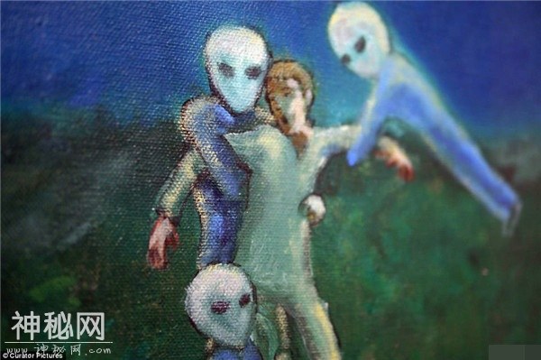 美国艺术家用油画纪录和外星人生下了60个混血外星人宝宝-3.jpg
