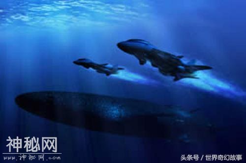 USO幽灵潜艇存不存在？设计师打造浮动概念房屋-5.jpg