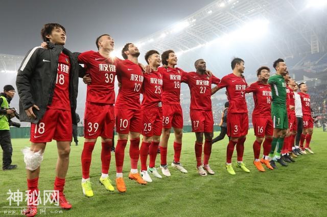 中国球队今夜传喜讯！亚冠创1历史，中超又给亚足联长脸了-2.jpg