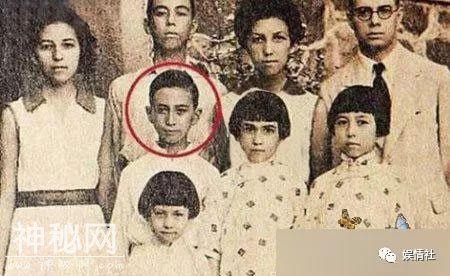 大太得怪病儿女丧命，三太四太争家产二太成赢家，这才叫豪门斗争-4.jpg