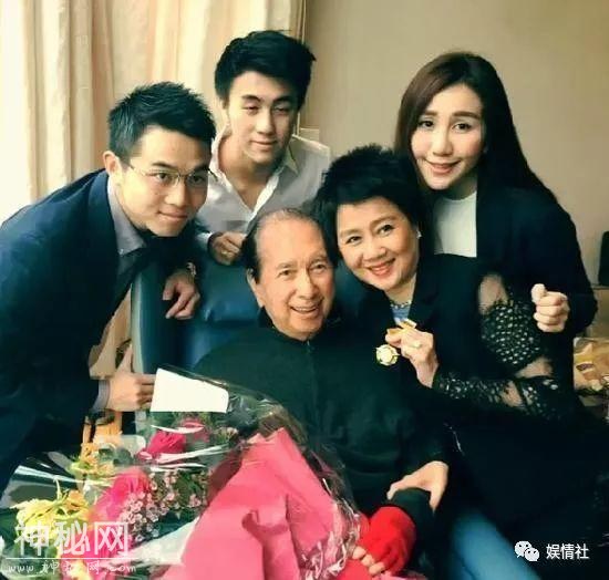 大太得怪病儿女丧命，三太四太争家产二太成赢家，这才叫豪门斗争-17.jpg