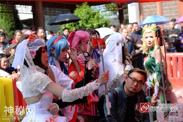 洪江市黔阳古城“三月三”民俗文化“燃”爆全城-4.jpg