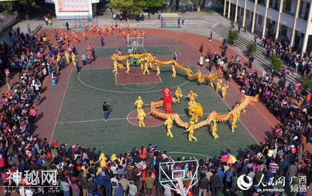 多彩民俗共庆壮族“三月三”-5.jpg