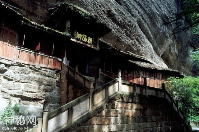 湖北武当山和四川青城山与另外哪两座山被称为“道教四大名山”-7.jpg