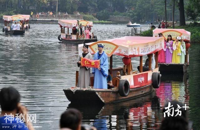 水上戏台、百围宴……荔枝湾畔演绎再现经典人文故事-2.jpg