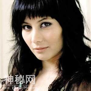 豪门仍苦命！赌王大房儿车祸女疯癫，孙女得绝症，网友：被诅咒了-10.jpg