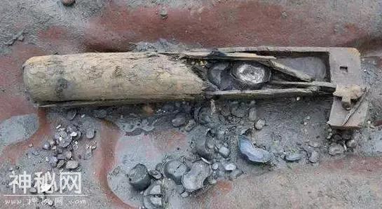 考古就是持证盗墓？大哥，恐怕你对两者有什么误会-1.jpg