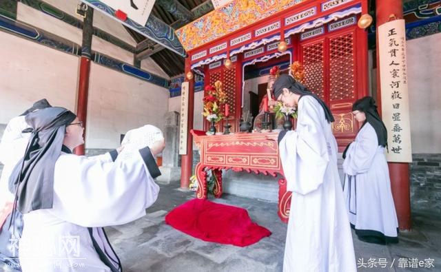 风雨伴春长，谷雨日丽光，又到谷雨时节，各地都有什么风俗呢？-5.jpg