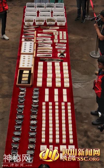 四川江口沉银第二期发掘成果：再出水1200多件文物-1.jpg