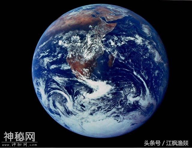 宇宙中天体大小比较-1.jpg