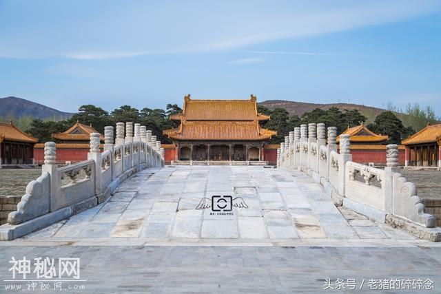 《古墓寻踪》探访未开放的“甄嬛”陵寝-3.jpg
