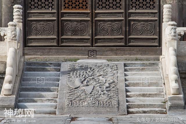 《古墓寻踪》探访未开放的“甄嬛”陵寝-11.jpg