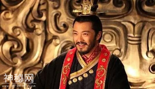 历史上最著名六位亡国皇帝，第四位当了30年俘虏，被乱马践踏而死-3.jpg