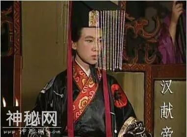 历史上最著名六位亡国皇帝，第四位当了30年俘虏，被乱马践踏而死-2.jpg