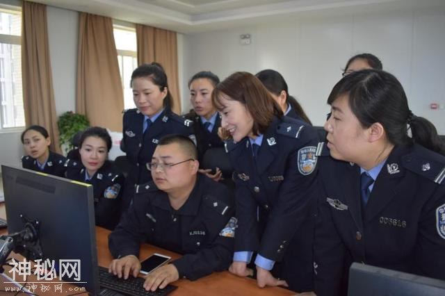 韩城交警大队科技办、指挥中心强强联手 助力警务信息化-1.jpg