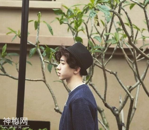 小男孩到小男生，到小帅哥，到绝美帅哥，蔡徐坤都经历了什么？-2.jpg