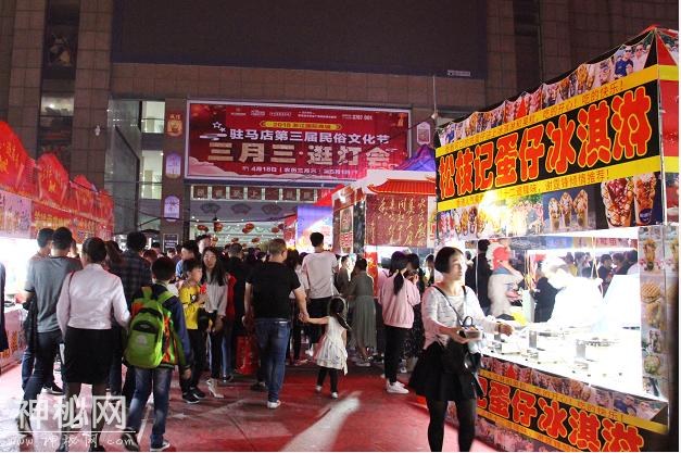 浙江国际商城第三届民俗文化节打铁花节目精彩上演-1.jpg