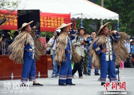 广西举办布洛陀民俗文化旅游节 壮乡风情吸引游客-3.jpg