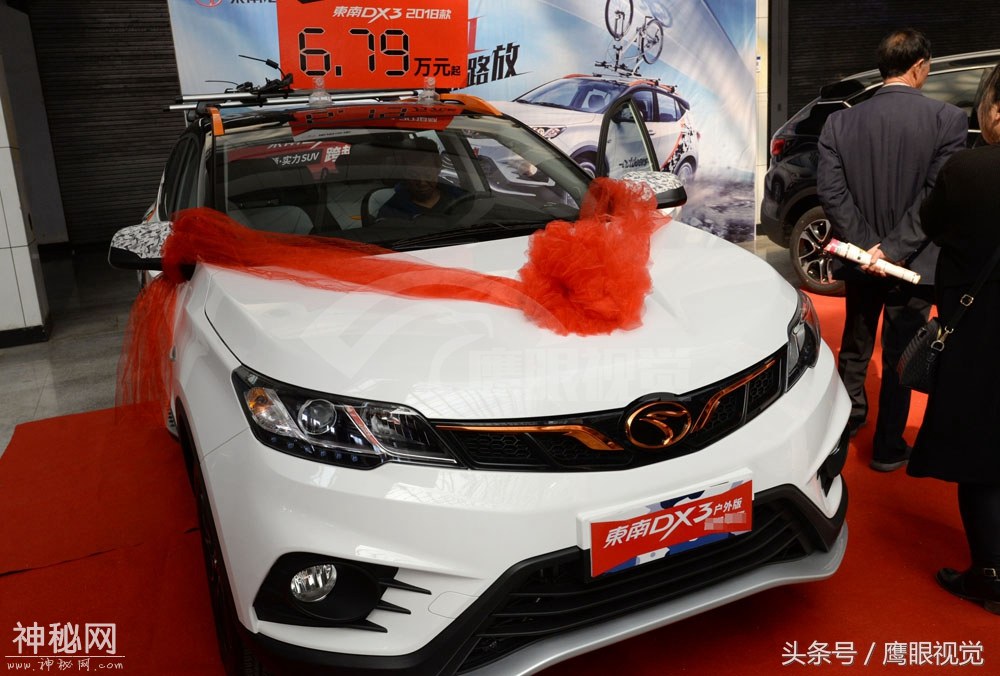 车展上的车怎么这么便宜？SUV都是10万元以下的，年轻人都买得起-3.jpg
