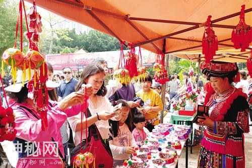 歌舞民俗壮乡韵 旅游市场人气高-1.jpg