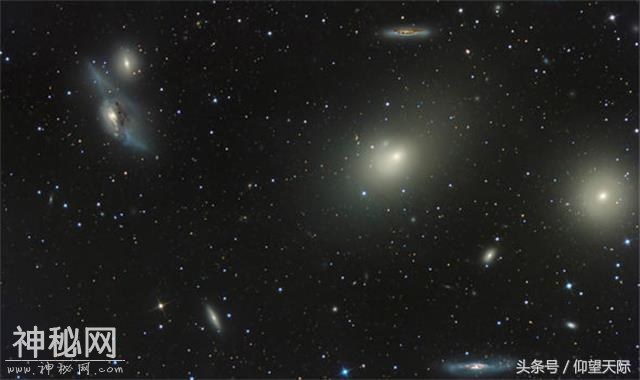 罕见！太空中巨大的宇宙碰撞在14个“星系合并”中被发现-2.jpg
