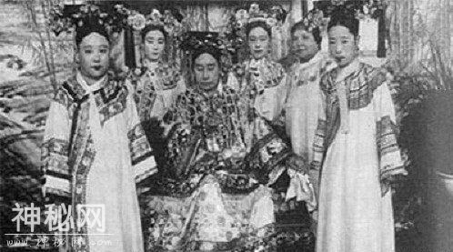 七张图片告诉你，清朝皇帝为什么都不爱待在宫中！-1.jpg