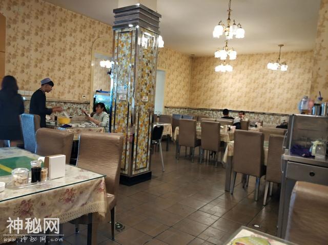 美食大发现：乌鲁木齐这家辣皮子拌面，攒劲的很！-4.jpg