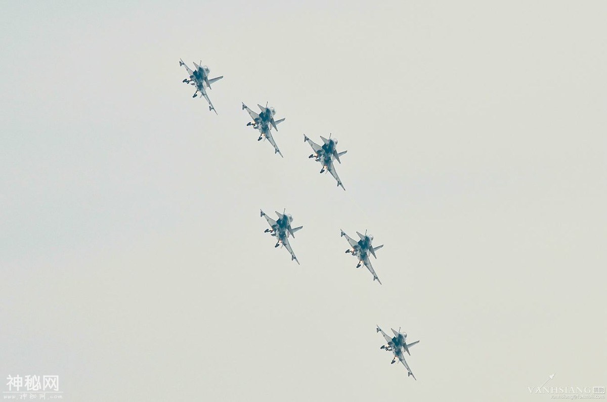 图虫人文摄影：八一飞行表演队——空中（多图）VAN摄影-6.jpg