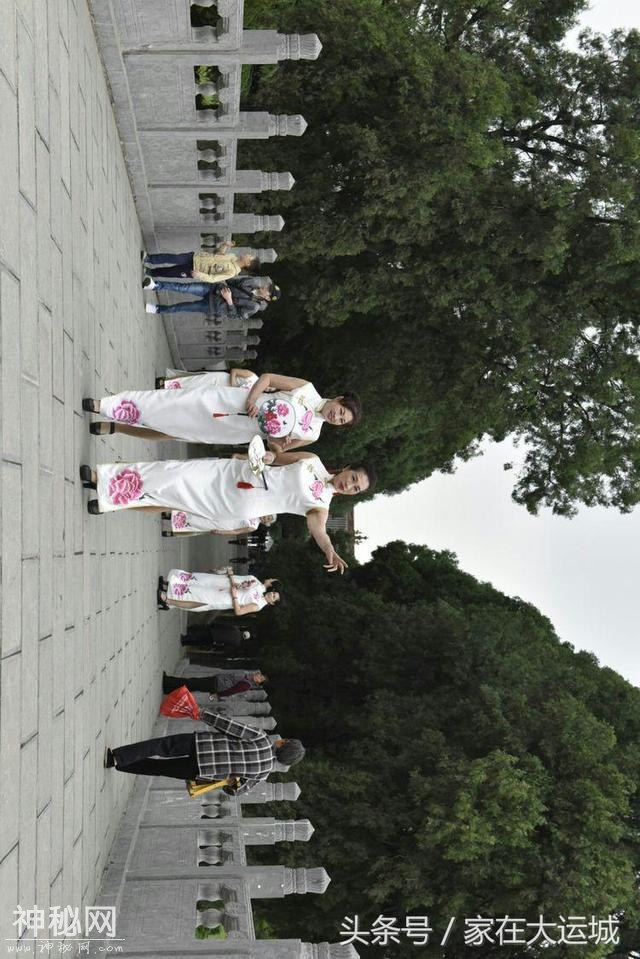 运城旗袍文化协会在永乐宫“上巳节”民俗文化周上精彩镜头-8.jpg