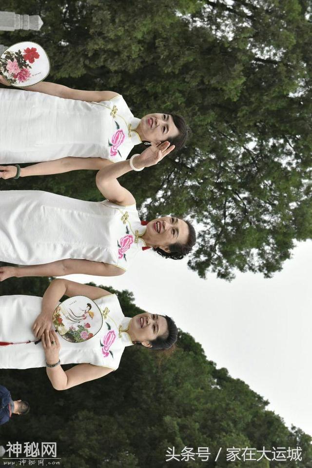 运城旗袍文化协会在永乐宫“上巳节”民俗文化周上精彩镜头-7.jpg
