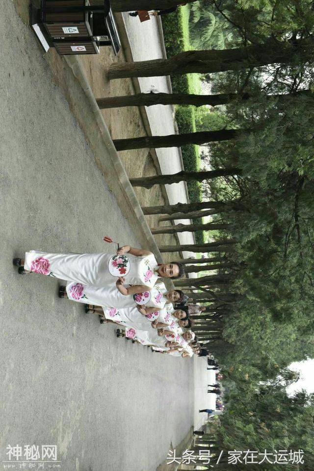 运城旗袍文化协会在永乐宫“上巳节”民俗文化周上精彩镜头-29.jpg