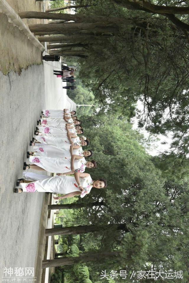 运城旗袍文化协会在永乐宫“上巳节”民俗文化周上精彩镜头-27.jpg
