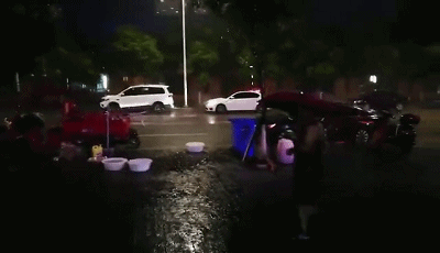 暴雨袭击山城 部分区县遭遇地质灾害-5.jpg