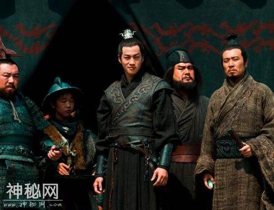 三国历史上其实有一人可比刘备，只是后来被刘备干掉了-5.jpg